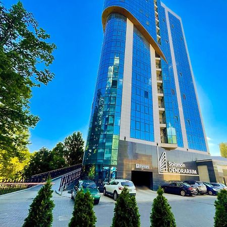 Dendrarium Park, 1Bd Apartment With Living Room Chişinău Esterno foto