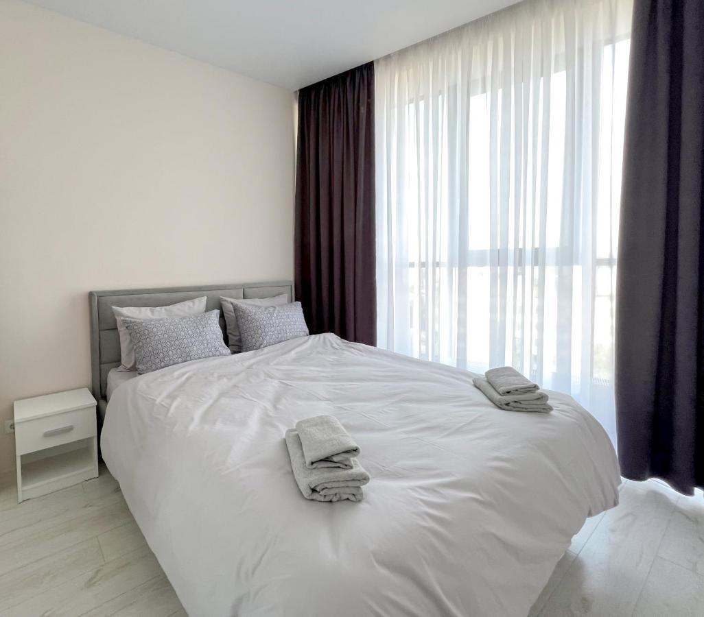 Dendrarium Park, 1Bd Apartment With Living Room Chişinău Esterno foto