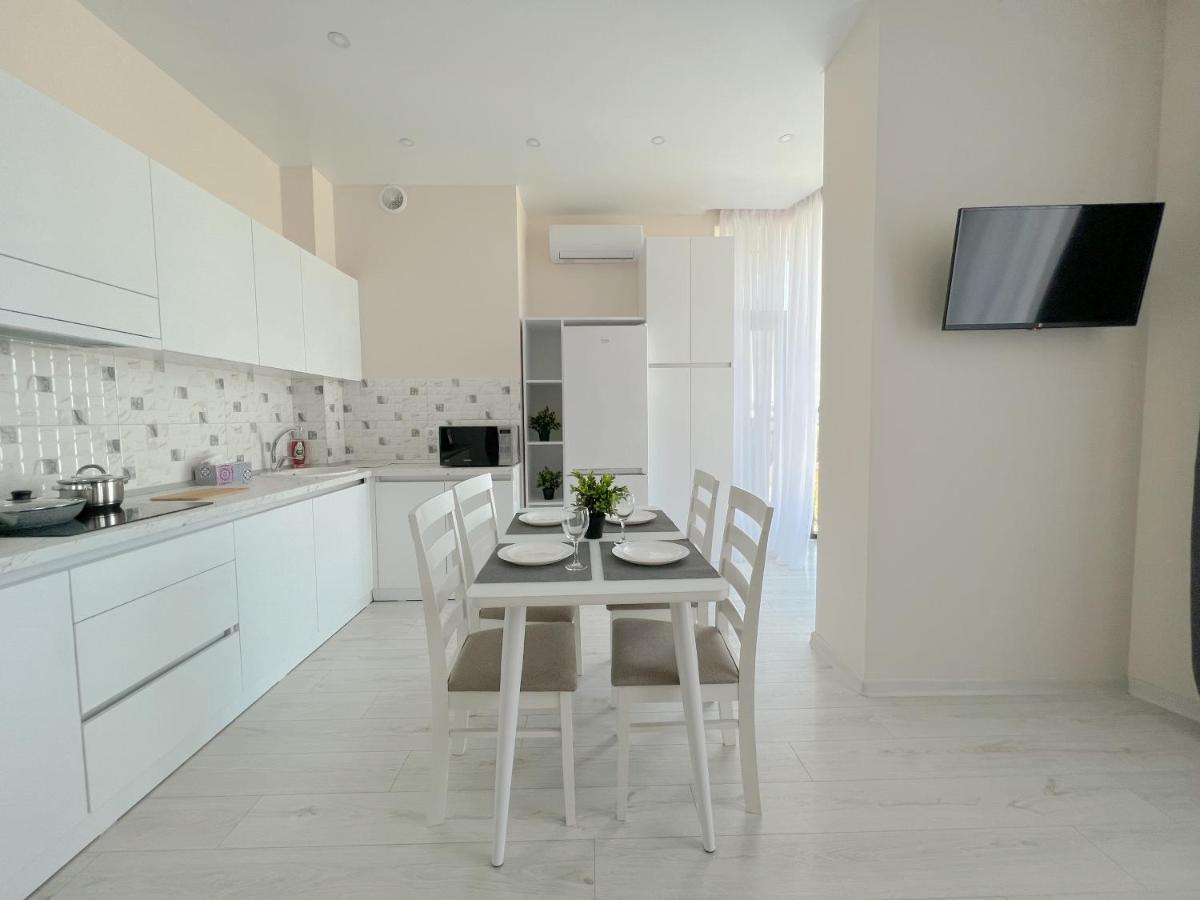 Dendrarium Park, 1Bd Apartment With Living Room Chişinău Esterno foto