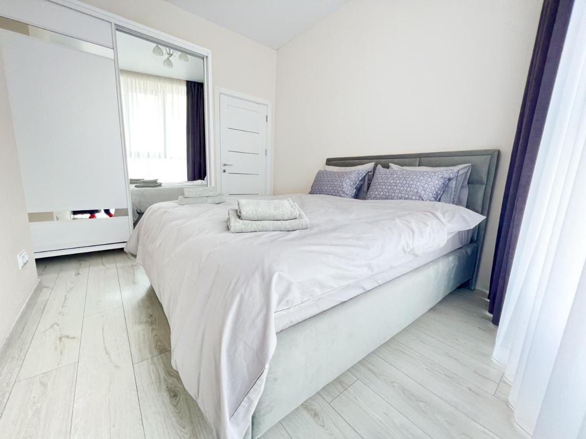 Dendrarium Park, 1Bd Apartment With Living Room Chişinău Esterno foto