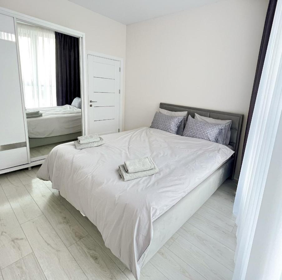 Dendrarium Park, 1Bd Apartment With Living Room Chişinău Esterno foto
